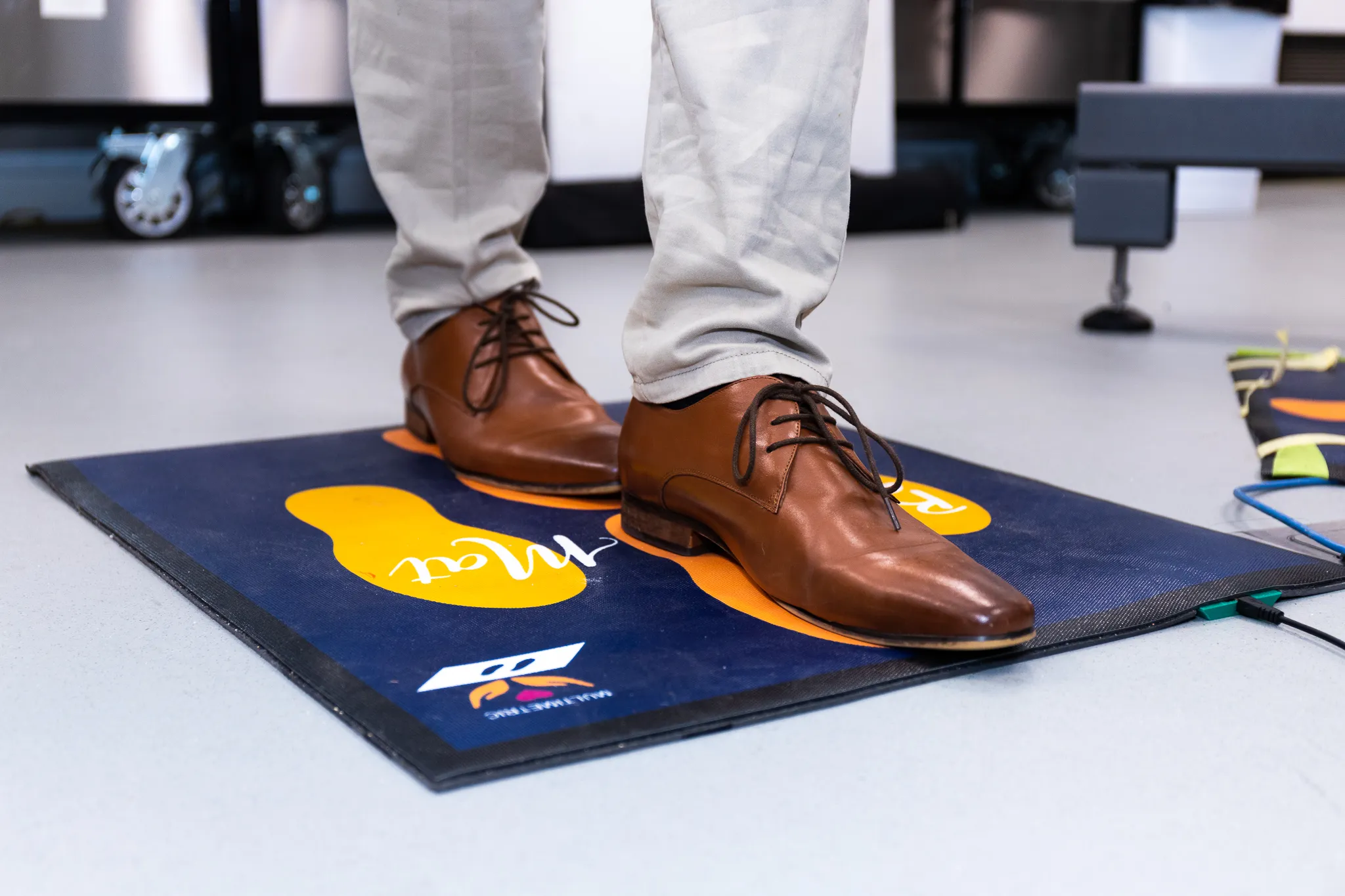 George Tulloch demonstrates the tandem stance on the Balance Mat George Tulloch demonstrates the tandem stance on the Balance Mat